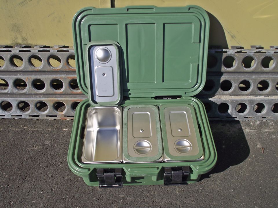 Bundeswehr US Army Thermobehälter Kühltasche Transportbox in Hadamar
