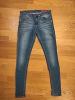 Cross Jeanshose Alicia, Damen, Größe 31 Sachsen - Markkleeberg Vorschau