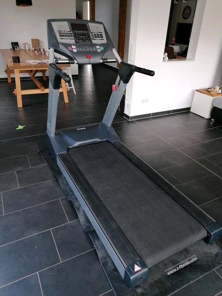 Taurus Fitness Laufband T9.5 in Berlin