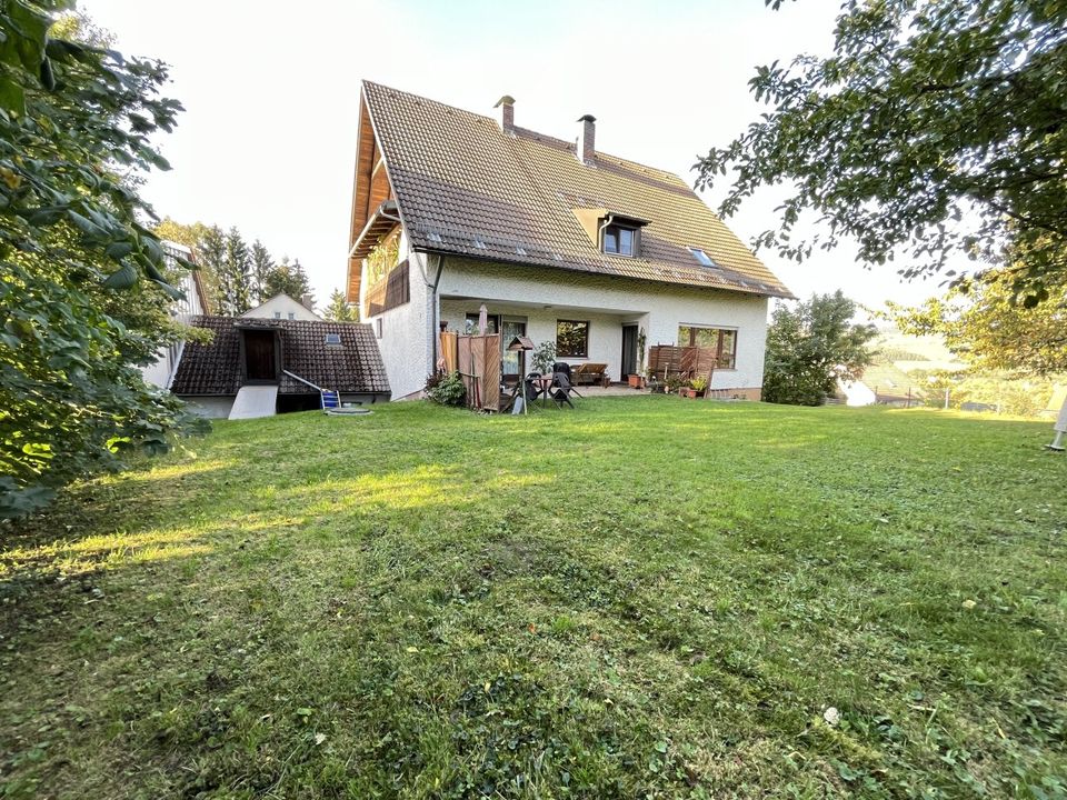 Mehrfamilienhaus in ruhiger Ortslage in Weidenberg
