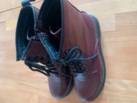 Stiefel Boot Kunstleder bordeaux Plateau 4cm Gr. 39 NEUwertig Baden-Württemberg - Waibstadt Vorschau