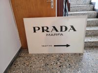 PRADA Leinwand Frankfurt am Main - Ginnheim Vorschau