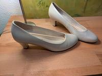 Pumps Gabor Gr. 4, Creme, Hochzeit, Fußbett, 4,5 cm Absatz Stuttgart - Stuttgart-Nord Vorschau
