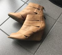 Kenneth Cole,Stiefeletten ,Keilabsatz,Damenschuhe Nordrhein-Westfalen - Engelskirchen Vorschau