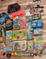 Bunt gefüllte Kiste Kinderspiele/Spielsachen/Taschen/f Flohmarkt Nordrhein-Westfalen - Lübbecke  Vorschau