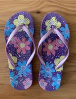 Flip Flop Gr. 35 lila Badeschuhe Kr. München - Ottobrunn Vorschau