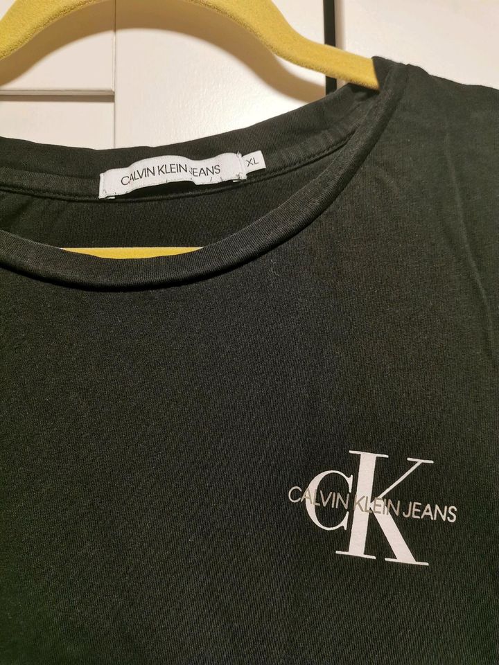 Calvin Klein Jeans Shirt XL in Jatznick