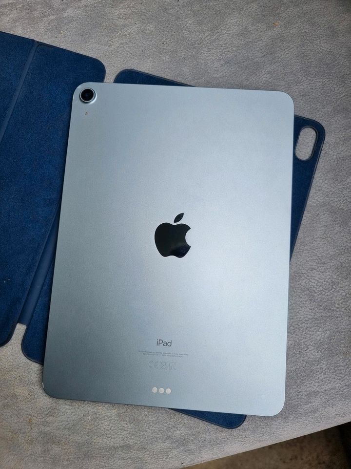 Ipad Air 4, (aus 2022) 256gb Bildschirm ohne Kratzer in München