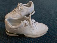 GUESS Sneaker Gr 41 ❤️ Sachsen-Anhalt - Lutherstadt Wittenberg Vorschau