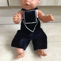 Puppenkleidung für Baby Born Latzhose Tracht Blau Samt Handarbeit Bayern - Welden Vorschau