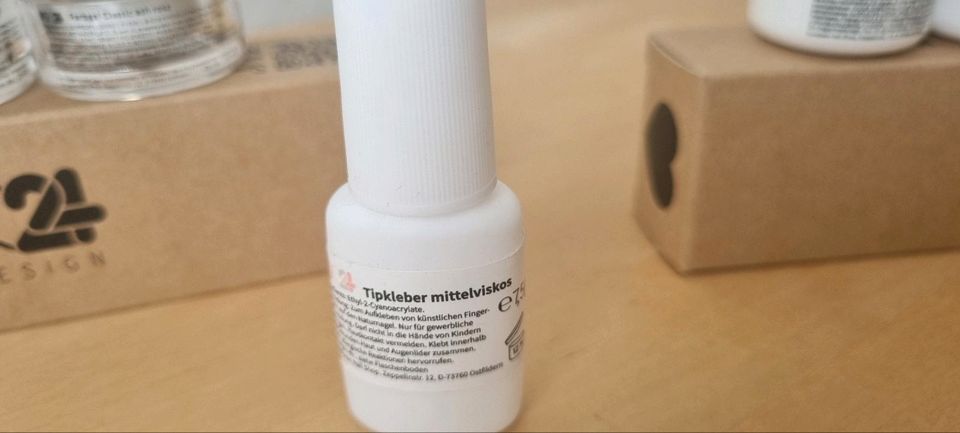 Gelnägel  Zubehör für Nageldesign in Frankfurt am Main