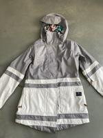 Regenjacke Übergangsjacke Nike S sehr gut erh. atmungsaktiv Bayern - Donauwörth Vorschau