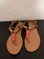 Sandalen 38 Sandaletten Zehentrenner Damenschuhe Sommer Baden-Württemberg - Fellbach Vorschau