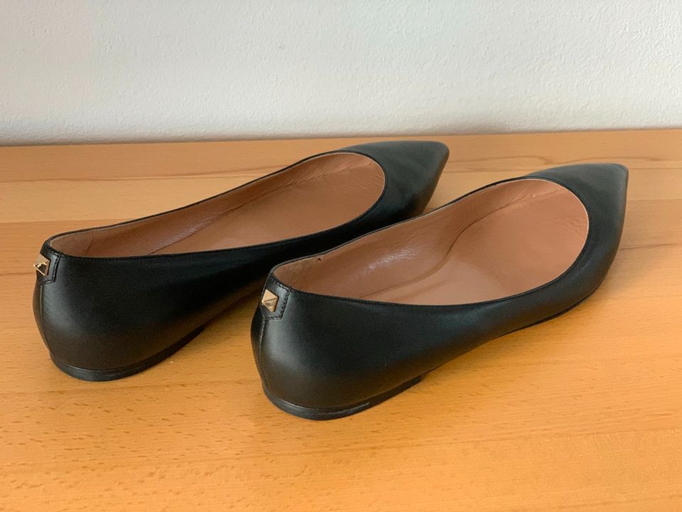 edle Ballerinas von Valentino, wie neu, Größe 41.5 in Laufen