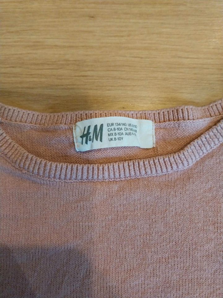 H&M Pullover Gr 134 /140 in Wilhelmshaven