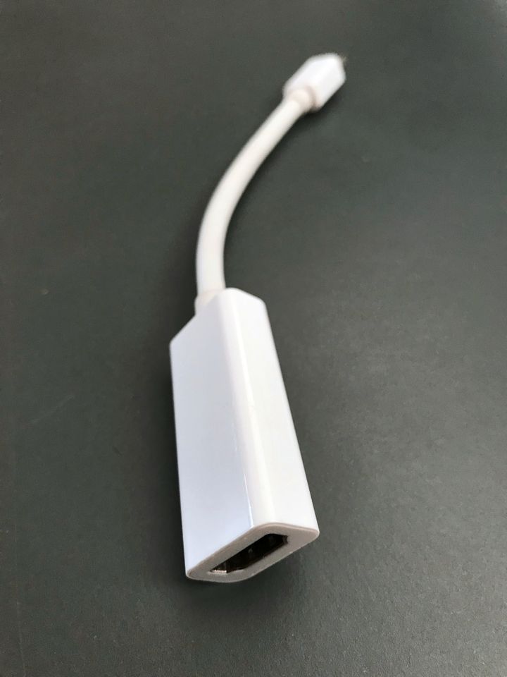Apple DisplayPort Adapter (VGA / HDMI) in Berlin