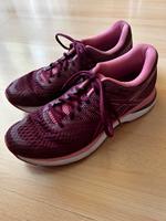 Asics Sportschuh Gr. 42 Nordrhein-Westfalen - Soest Vorschau
