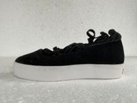 Bimba Y Lola Slipper Schuhe schwarz Wildleder Größe 39 Nürnberg (Mittelfr) - Oststadt Vorschau