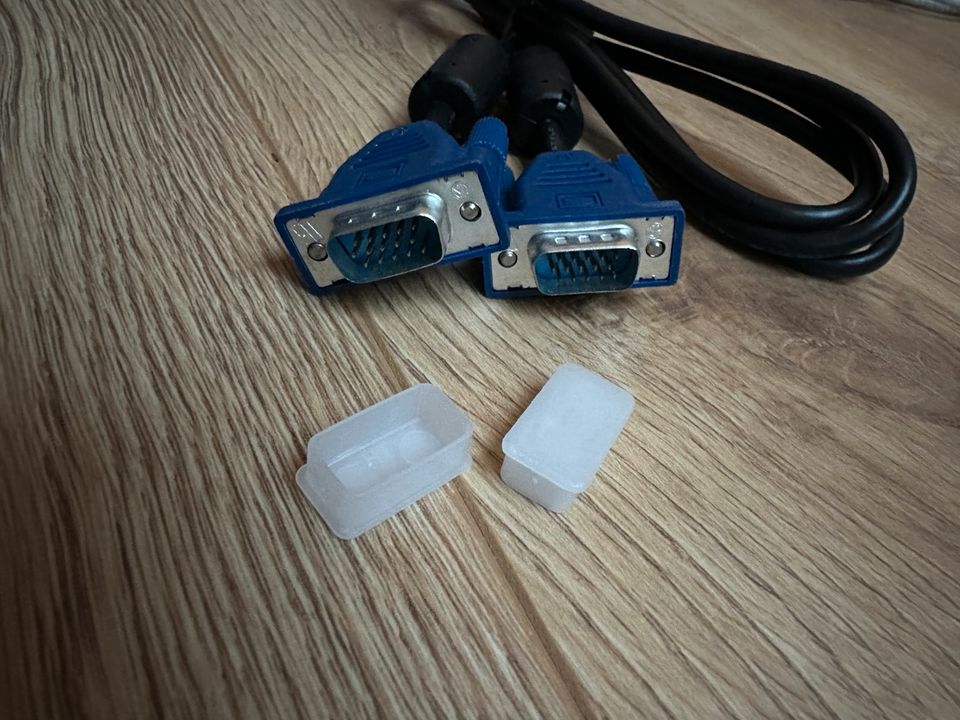 VGA Monitor Kabel, mit Ferrit-Filter, verschiedene Längen in Ettlingen