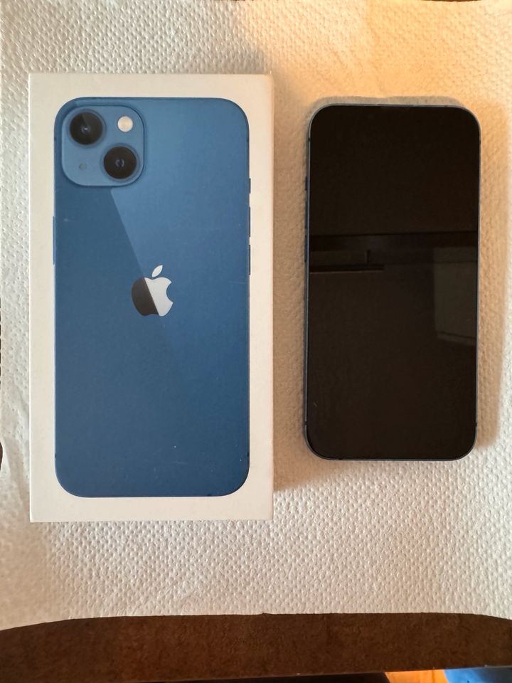 Apple IPhone 13 | 128 GB | Blau | Ohne Simlock in Flörsheim am Main