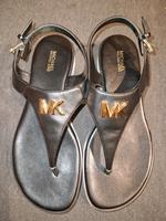 Original Michael Kors Sandalen / Zehentrenner "Jilly" Gr. 40 Hessen - Künzell Vorschau