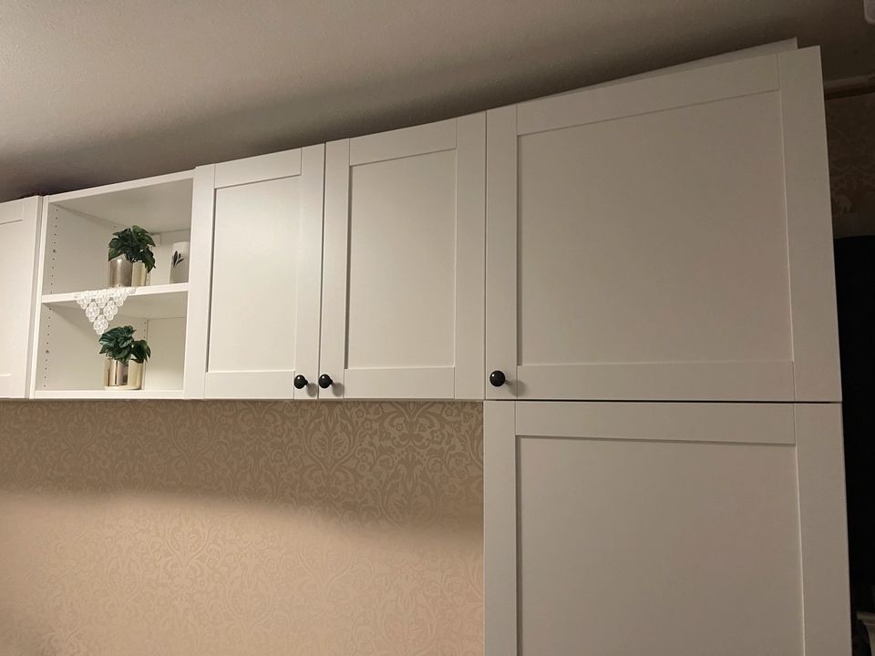 Möbel zu verkaufen Bett - Schrank - Schreibtisch in Heiligenhaus