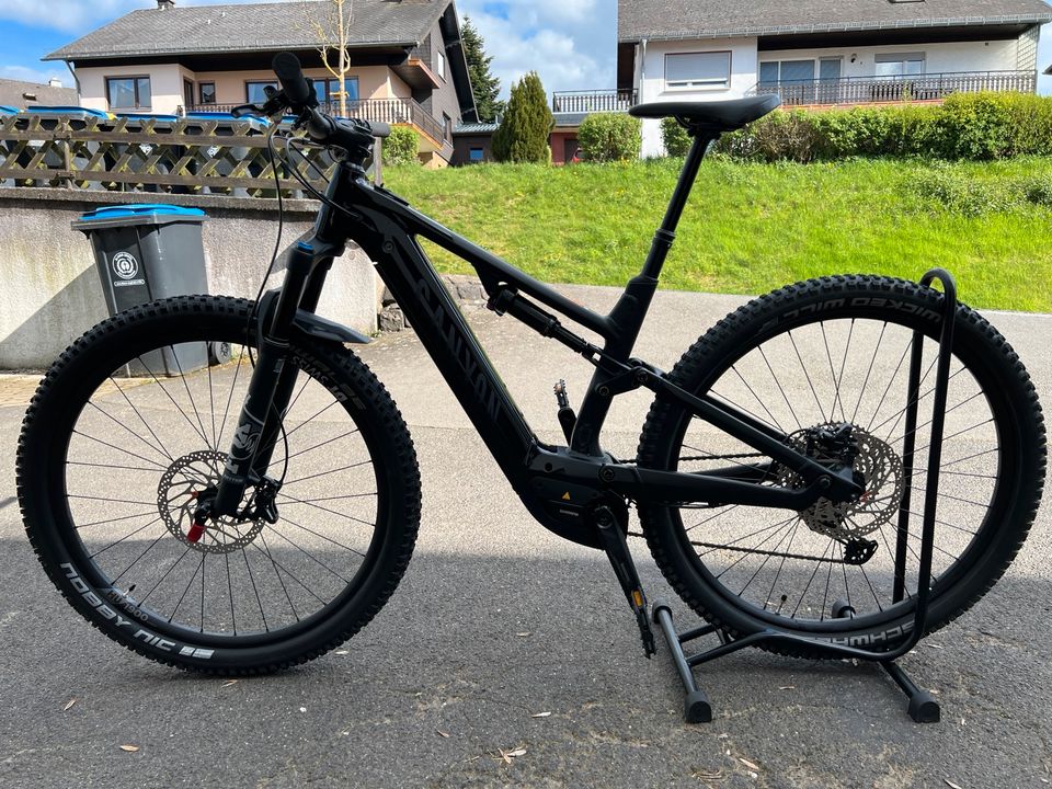 E-bike Mountainbike Canyon Neuron:ON6- 2023 - 1184 km Service Neu in Wollmerath