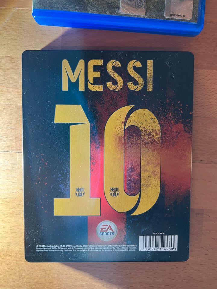 FIFA15 - Ultimate Team Ed. - Steelbook PlayStation 4 | PS4 | PS 4 in Steinburg