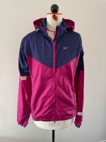 NIKE Jacke/ Sportjacke/ Laufjacke - Gr. M Brandenburg - Kleinmachnow Vorschau