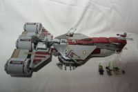 Lego Star Wars Republic Frigate 7964, mit 3 Figuren, Anleitungen Nordrhein-Westfalen - Anröchte Vorschau