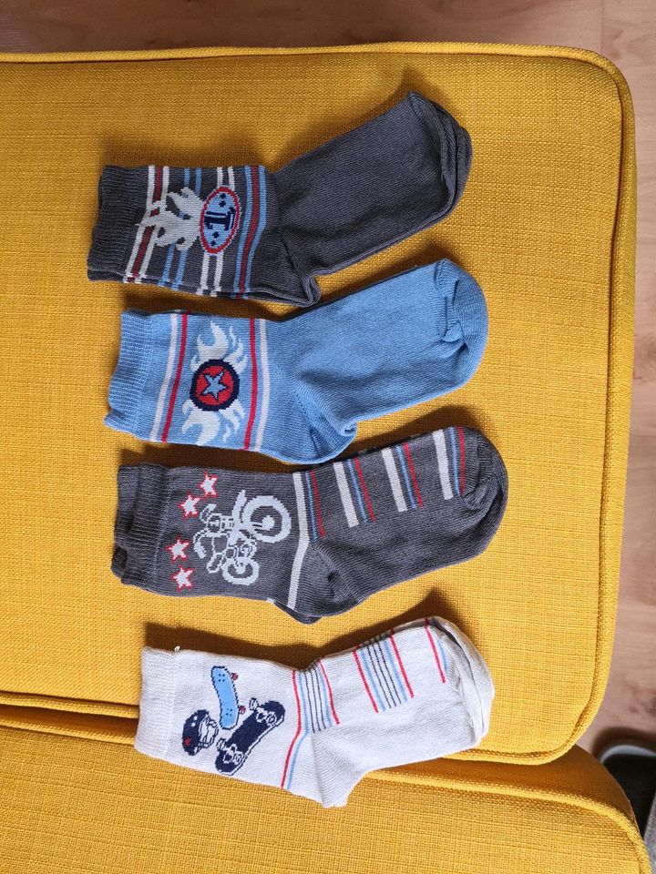 Socken neu 4er Set in Pantelitz