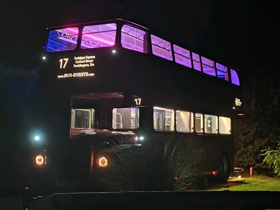 Vermietung Doppeldecker London Bus Rot Messe Event Hochzeit in Stutensee