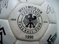 Fußball der WM 1990 mit Autogrammen der Spieler Rheinland-Pfalz - Mainz Vorschau