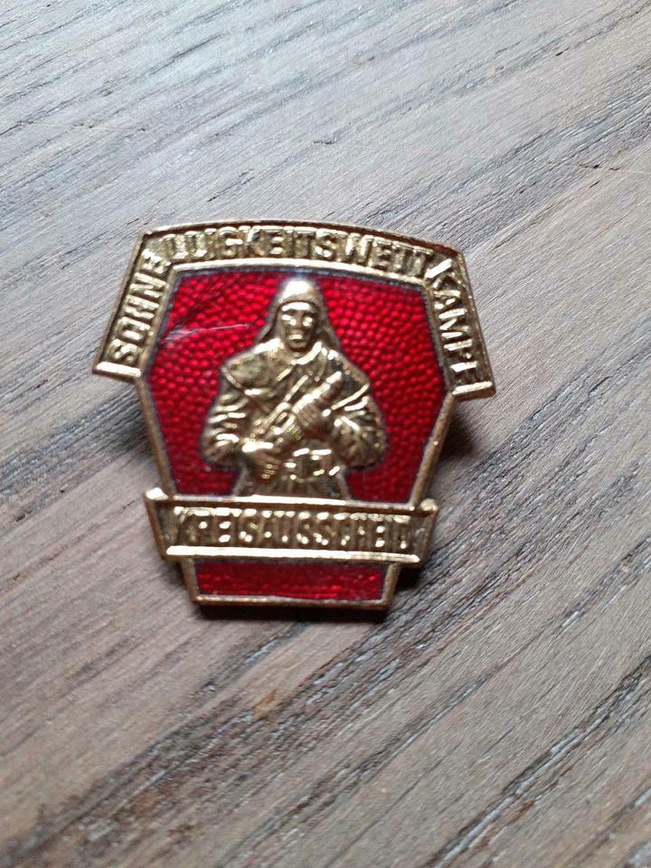 Anstecker Pin Feuerwehr Schnelligkeitswettkampf Kreiausscheid in Neuerburg Eifel