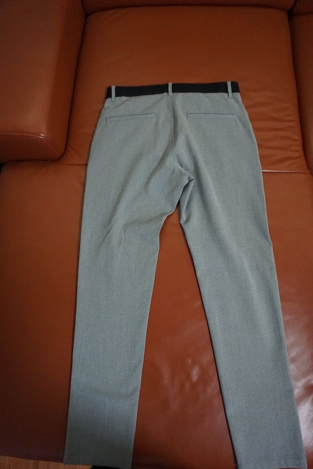 Stoff Hose von Zara für Jungen in Nürnberg (Mittelfr)