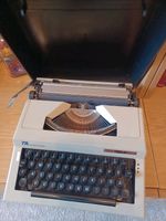 Tippa Schreibmaschine mit 2 Ersatzfabbändern Sachsen-Anhalt - Gräfenhainichen Vorschau