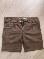 Kurze Hose / Shorts von Please in Größe S Bayern - Lichtenfels Vorschau