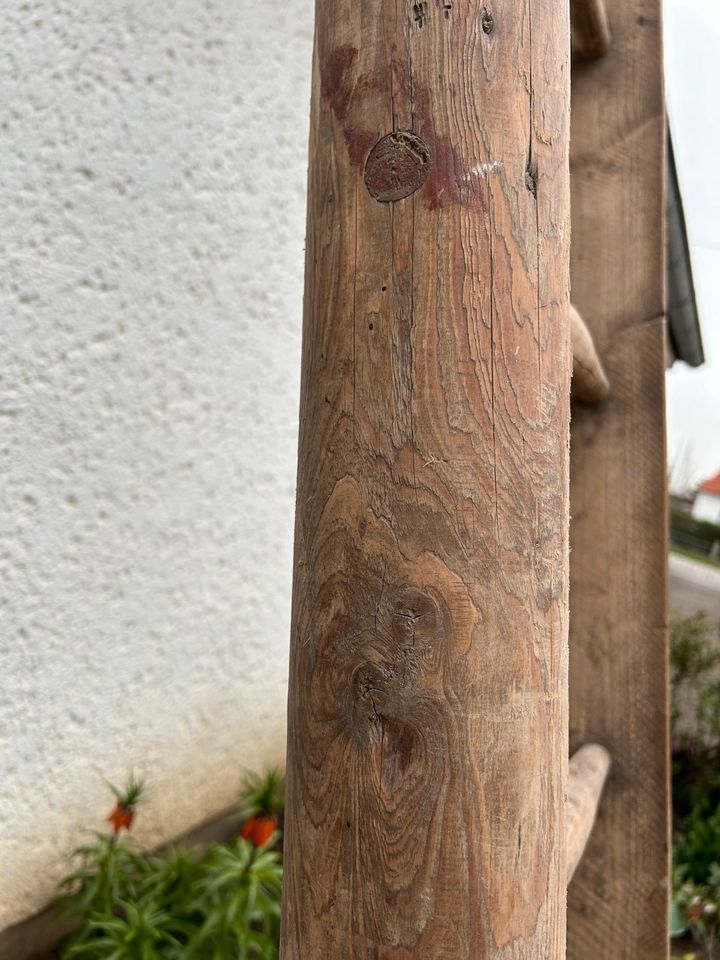 Schlachteleiter groß aus Holz in Merseburg
