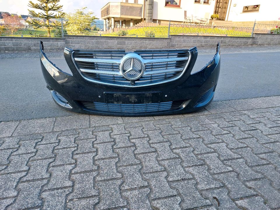 Mercedes V-Klasse Stoßstange in Kroppach