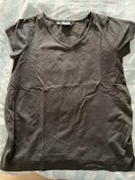 2 UmstandsT-Shirts Umstandsmode Schwangerschaft Nordrhein-Westfalen - Wesseling Vorschau