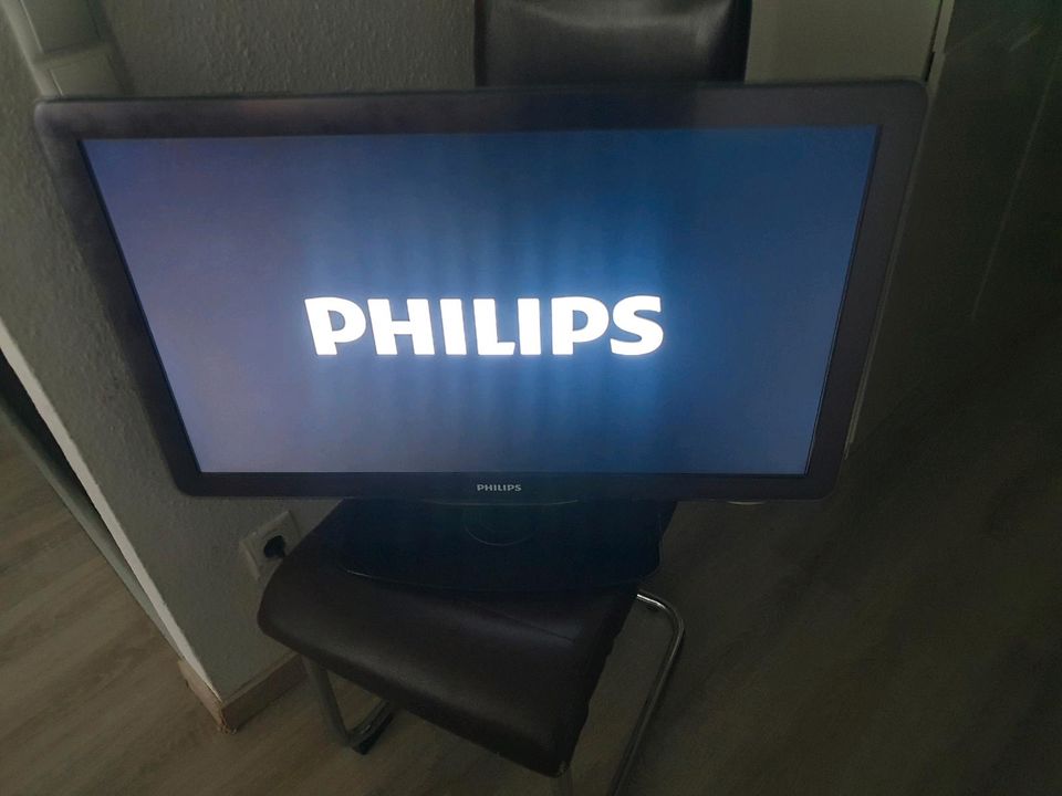 Tv Fernsehen Philipp 32zoll in Krefeld
