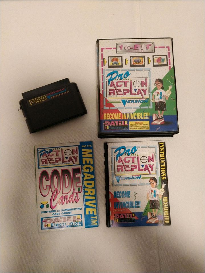 Sega Mega Drive Pro Action Replay Version Mogelmodul Datel in Solingen