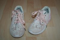 Primigi Sneaker mit Spitzenstoff bezogen, Gr. 35, TOP Nordrhein-Westfalen - Gevelsberg Vorschau