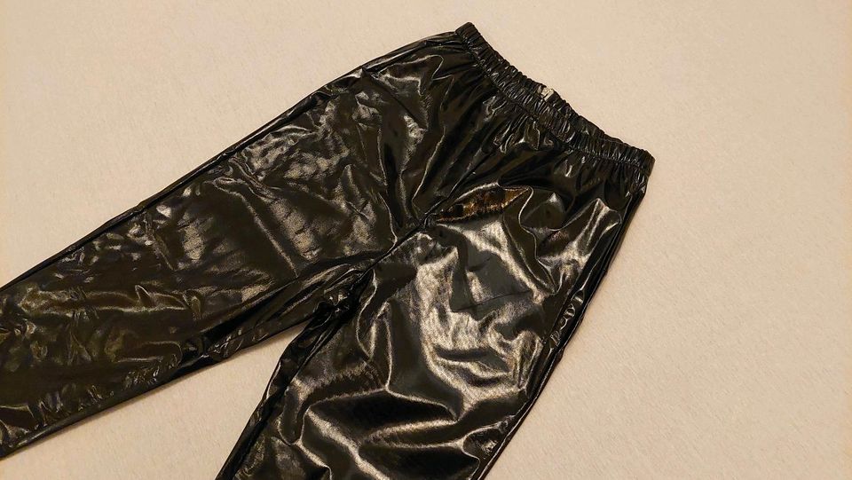 Lack Leggins m. Zipper Wetlook Clubwear in Hamburg