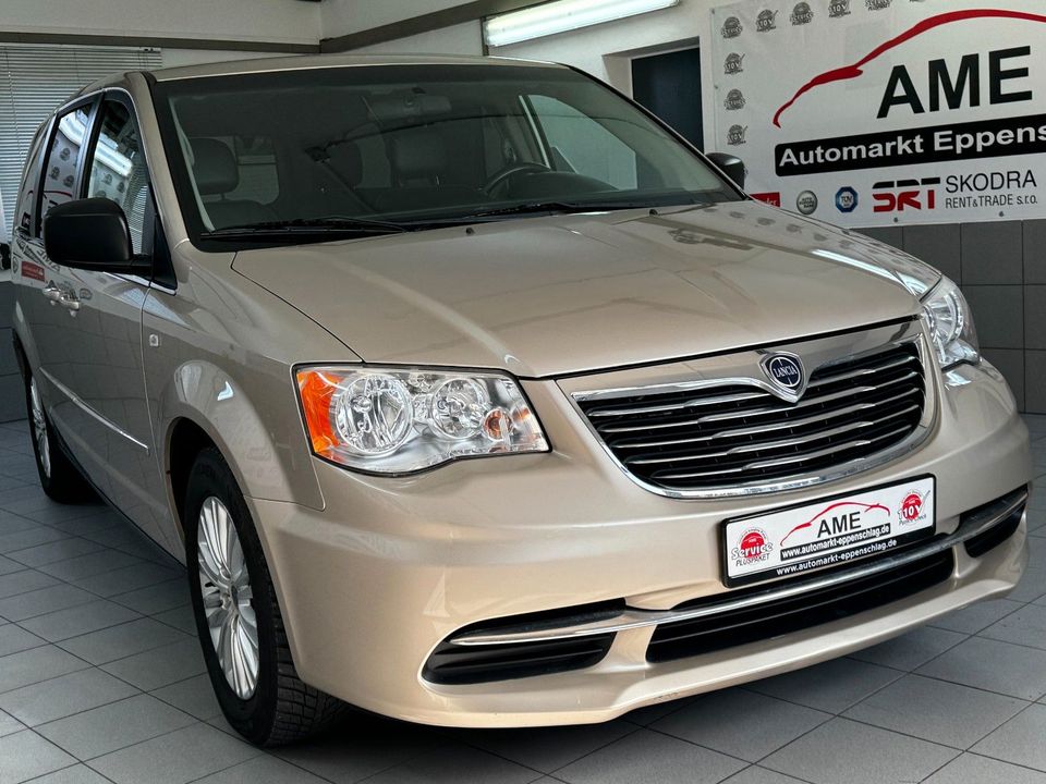 Lancia Voyager Silver 2.8 Multijet 16v Aut. *7-Sitzer* in Eppenschlag