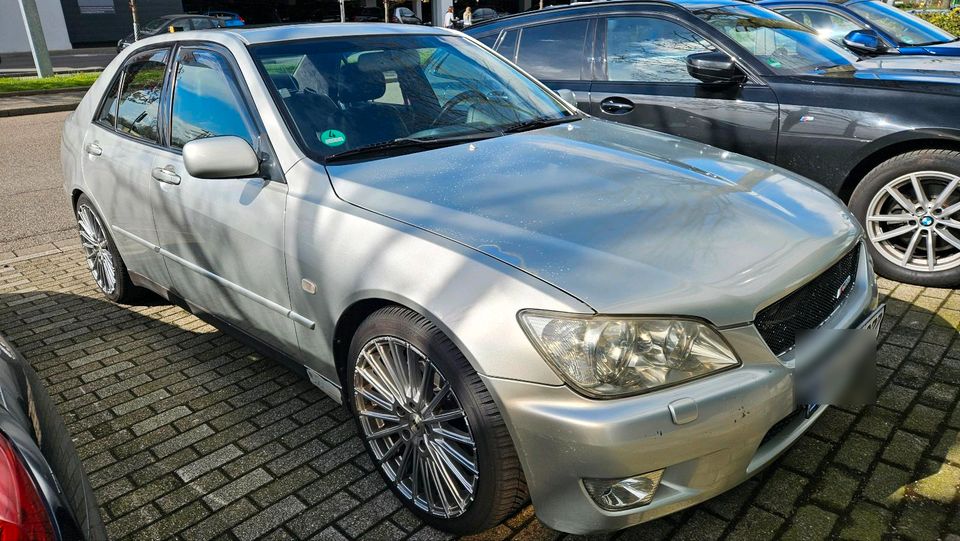 Lexus IS300 in Bochum