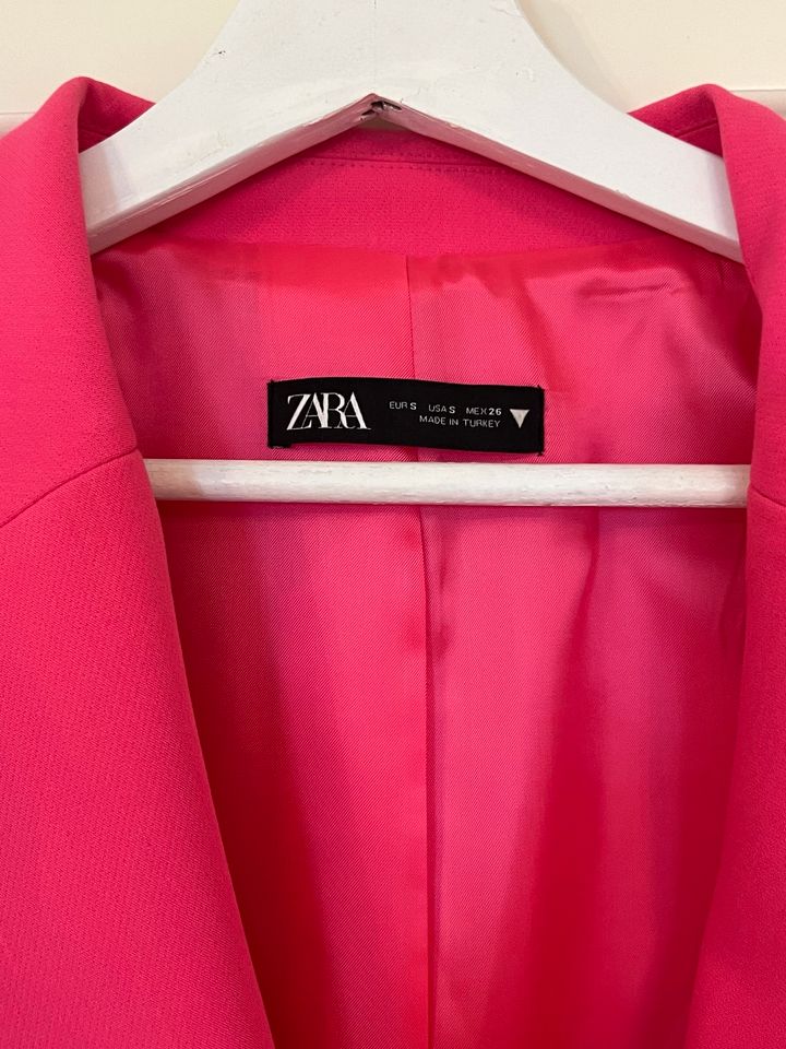Blazer Zara Pink S NEU in Hage