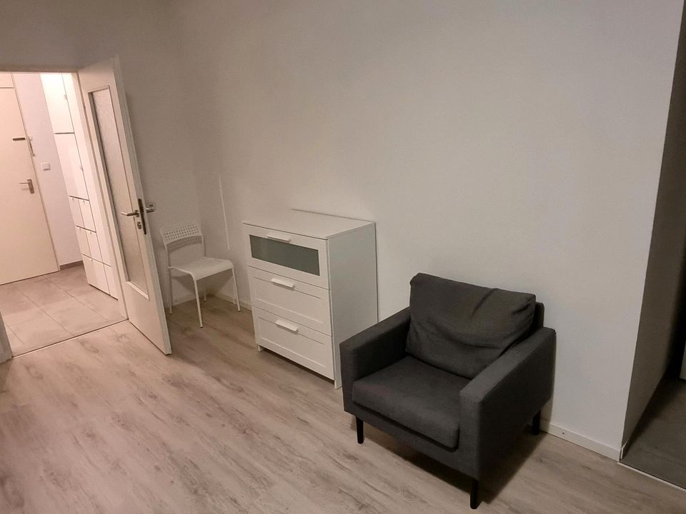 Gepflegte 1 Zimmer-Wohnung mit EBK in Augsburg zu Vermieten in Augsburg