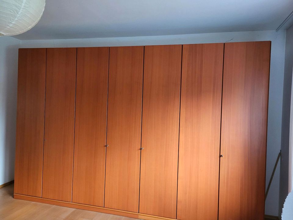 Kleiderschrank in Alsdorf