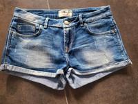 LTB Shorts Kurze Hose Jeans Jeanshorts Gr 34 36 S Thüringen - Bad Lobenstein Vorschau
